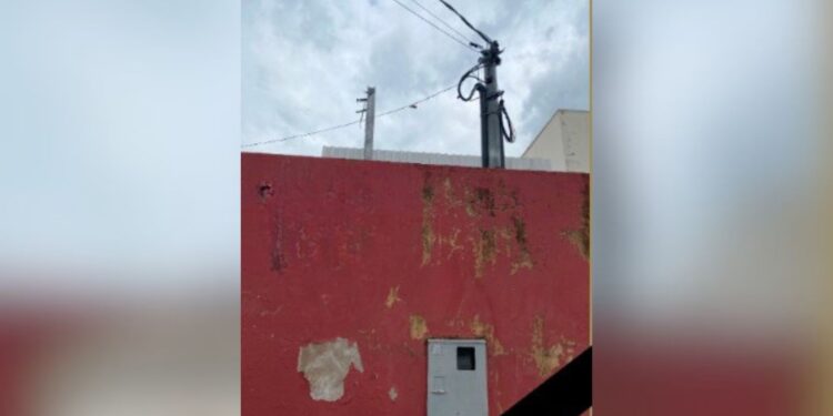 Homem que ocupava imóvel público e fazia 'gato' de energia do Caps da cidade é preso em MG